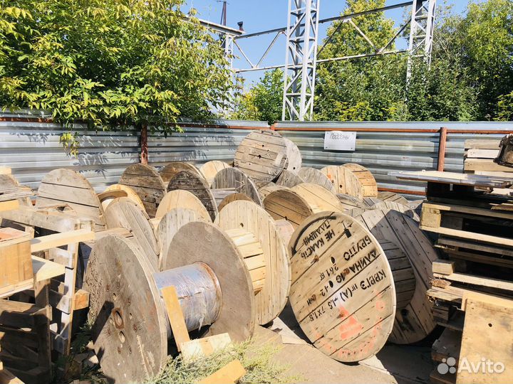 Катушка от кабеля