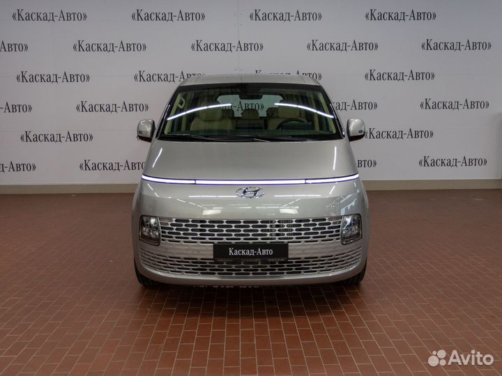 Hyundai Staria 2.2 AT, 2023