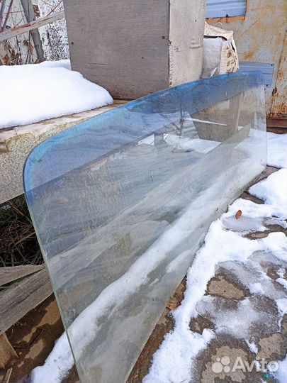 Лобовое стекло маз