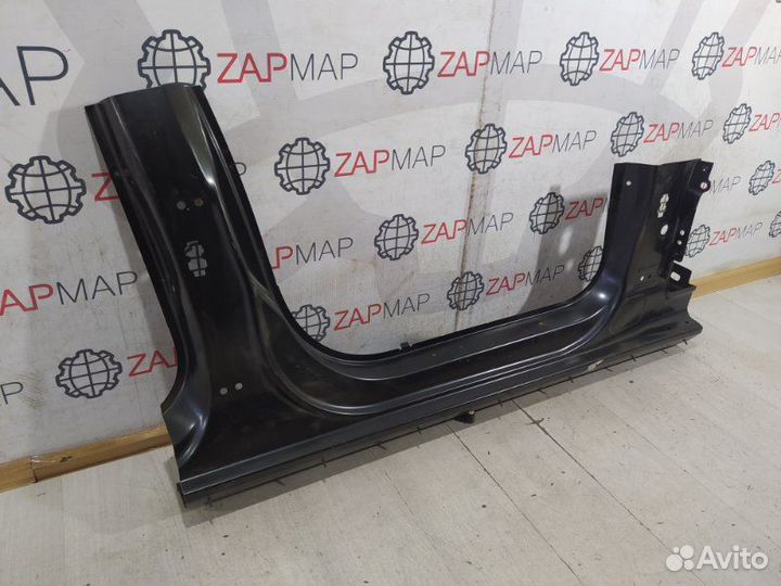 Обшивка порога правая Audi A4 B8 2016
