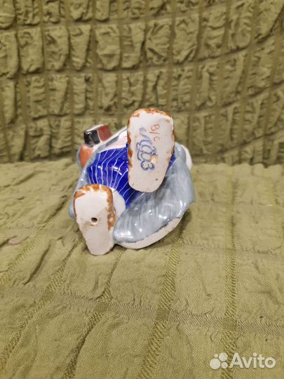 Статуэтка филиппок