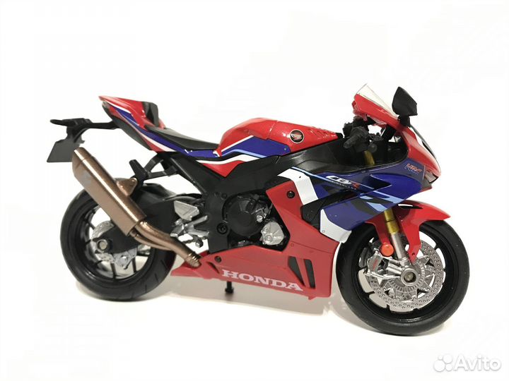 Модель мотоцикла Honda CBR-1000RR 1/12