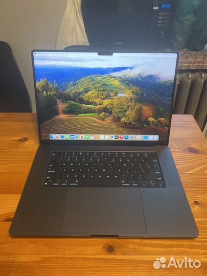 Apple macbook pro 16 m3 18gb ssd 512