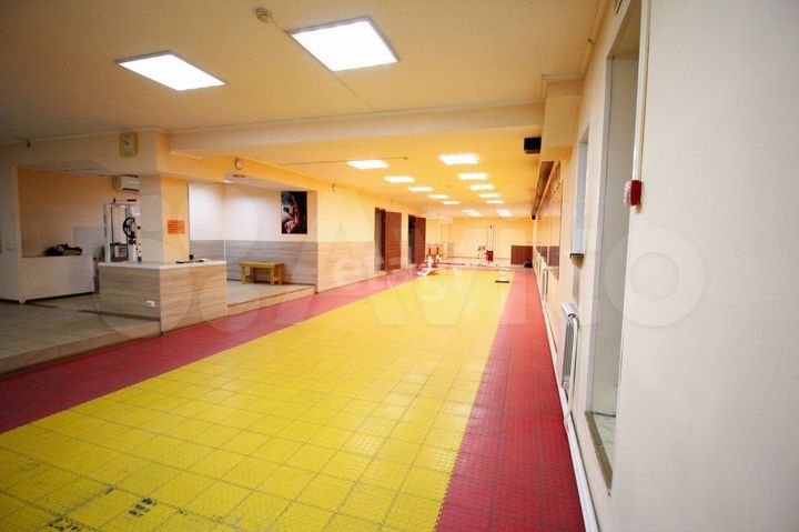 Продам помещение свободного назначения, 270 м²