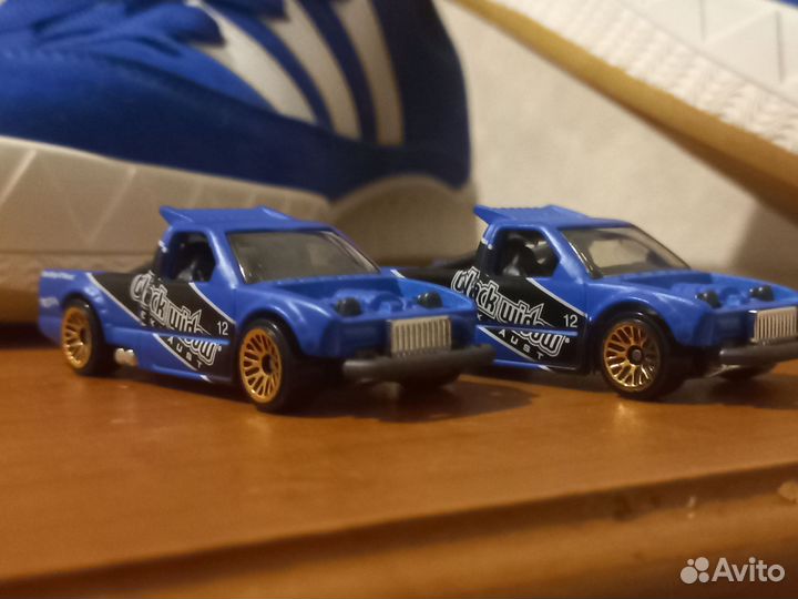 Машинки хотвилс hotwheels