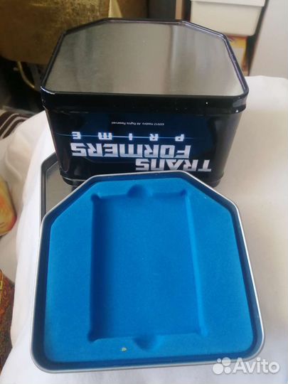 Металлические коробки из под чая