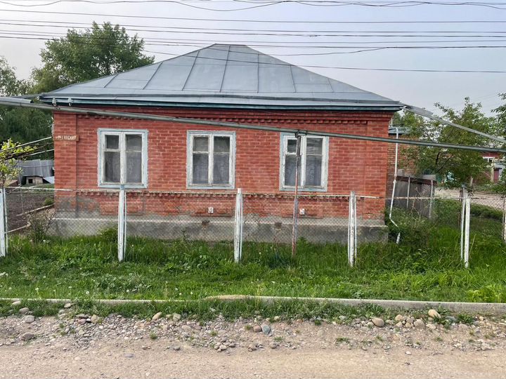 Дом 113 м² на участке 5 сот.