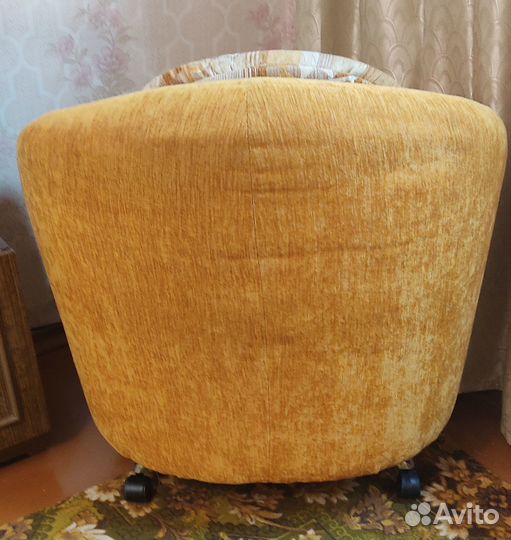 Кресло в гостинную бу