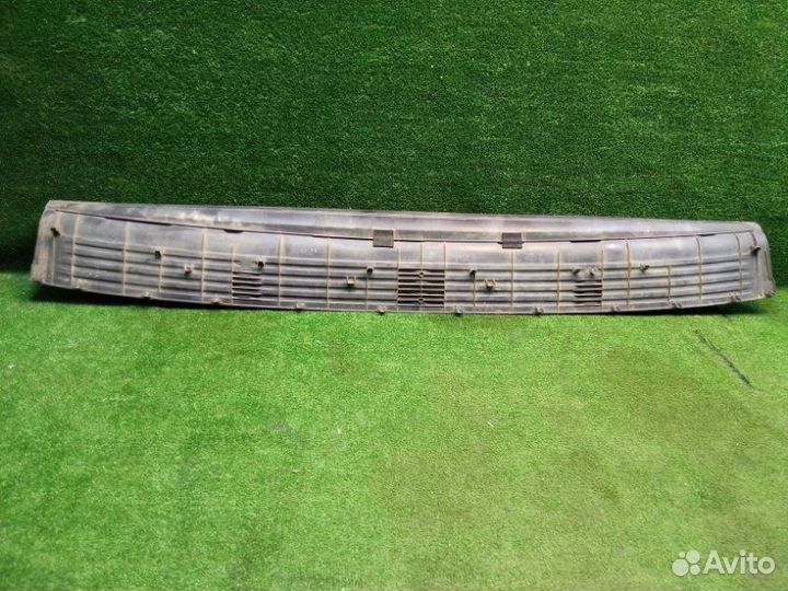 Накладка бампера задняя Lexus Lx 2016