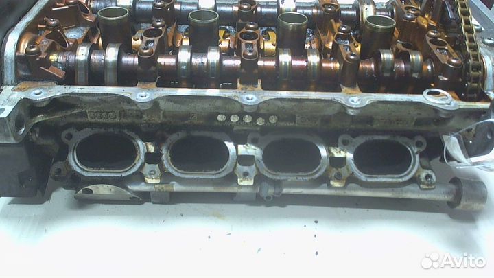 Головка блока (гбц) Audi A8 (D2), 2001