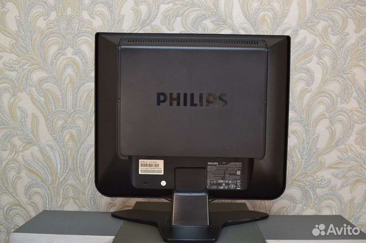 Монитор Philips 170С7