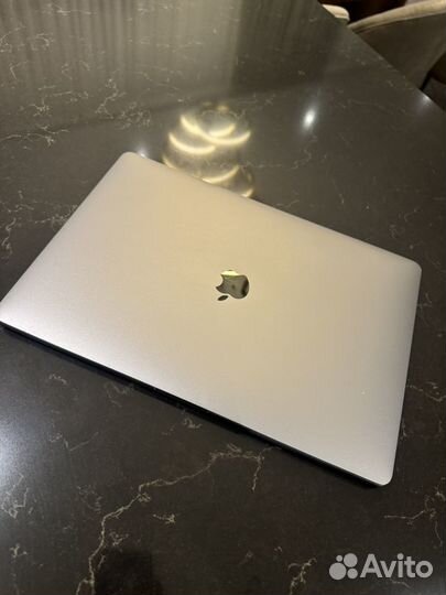 Macbook Pro