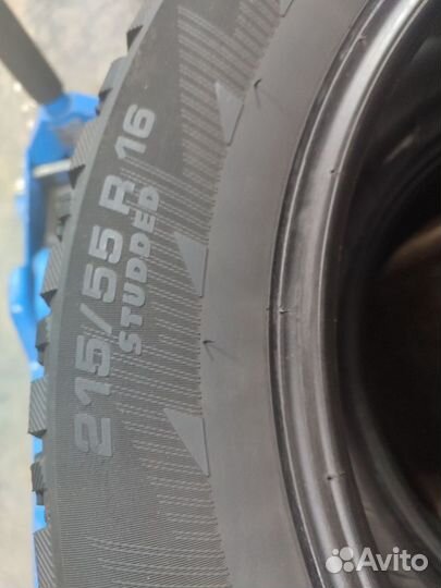 Michelin X-Ice North 3 215/55 R16