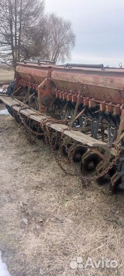 Сеялка сз 3.6. Плуг 3 корпусный