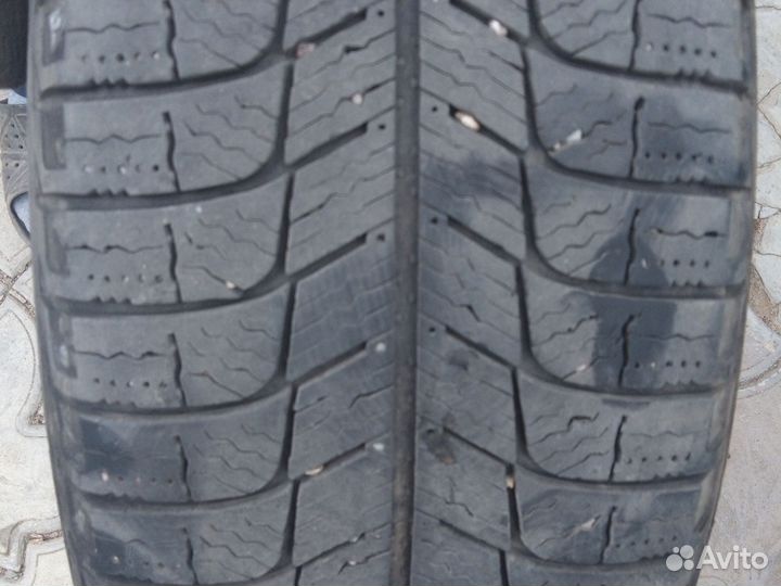 Michelin Latitude X-Ice 195/65 R15 92T