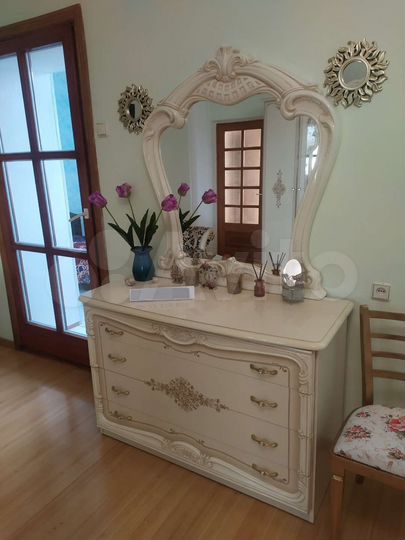 Комната 15 м² в 7-к., 1/3 эт.