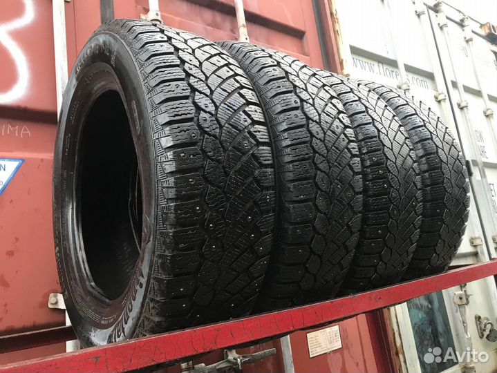 Continental ContiIceContact 4x4 215/65 R16 108T