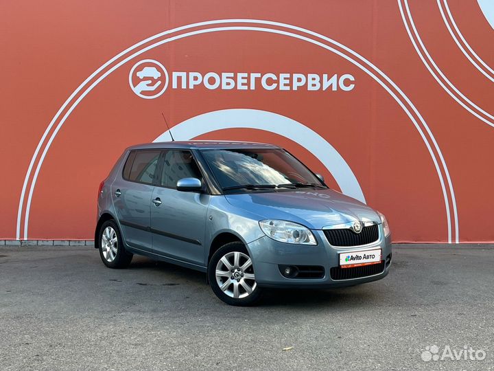 Skoda Fabia 1.6 AT, 2009, 125 600 км