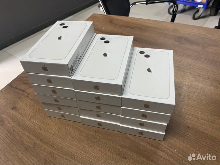 iPhone 13, 128 ГБ