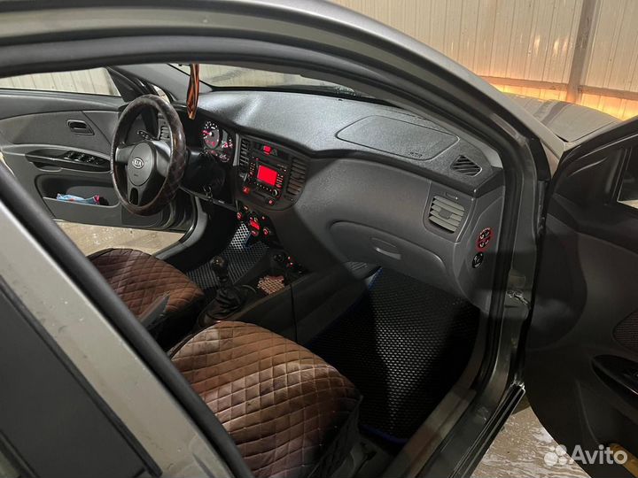 Kia Rio 1.4 МТ, 2010, 260 000 км