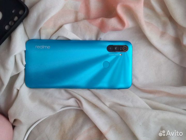 Телефон Realme c3