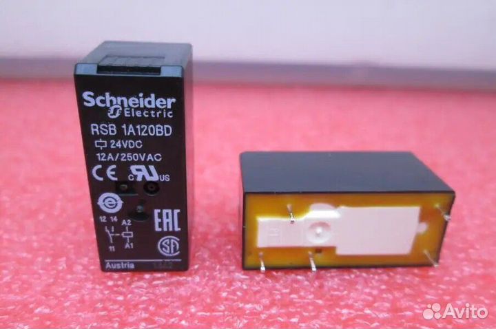 Zelio Relay RSB 2A080BD 24VDC 8A/250VTC