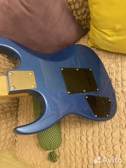 Электрогитара superstrat под Ibanez, flight