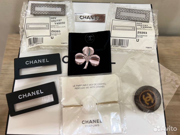 Брошь Бейджик Значок Chanel