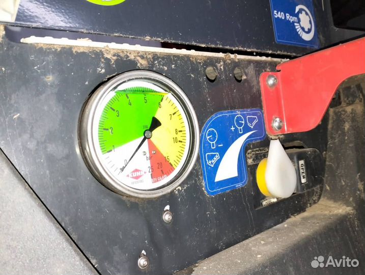 Опрыскиватель Kuhn LEXIS 2400-3000 L, 2018