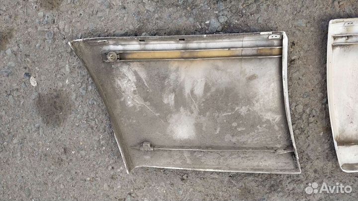 Листва Mercedes-Benz w124