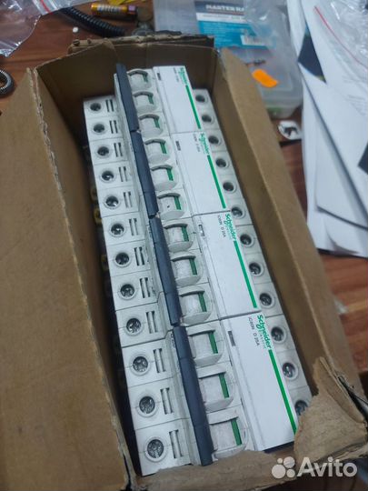 Выключатель автоматический Schneider electric