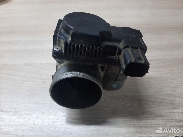 Дроссельная заслонка QR20DE Nissan X-Trail