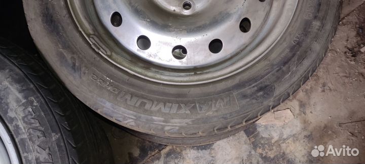 Продаю шины с дисками