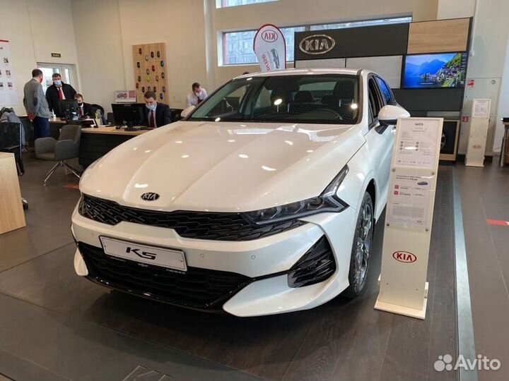 Kia K5 2.0 AT, 2024