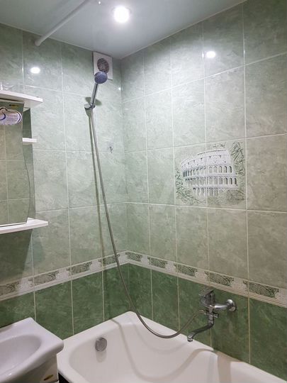 4-к. квартира, 69 м², 9/9 эт.