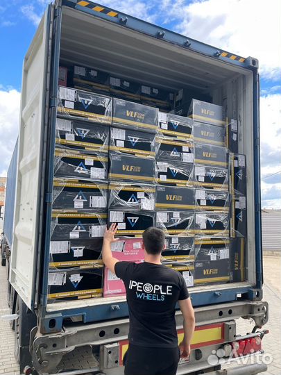 Диски Wheelegend VLF-AKF03F R18 8.5j et+42 5*112