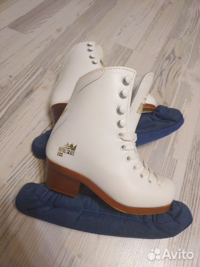 Коньки фигурные р.27