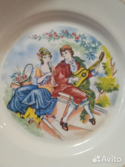 Тарелка 17 и 20 см. Хорошее состояние. Пара