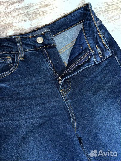 Джинсы женские