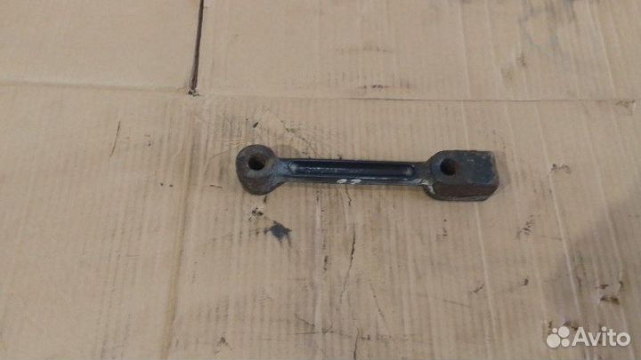 Кронштейн аккумуляторного ящика Man Tga Tgs Tgx