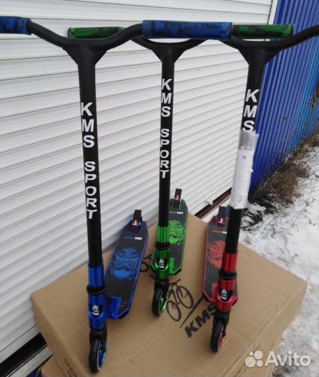 Самокат трюковой KMS 110mm (металл) V-руль