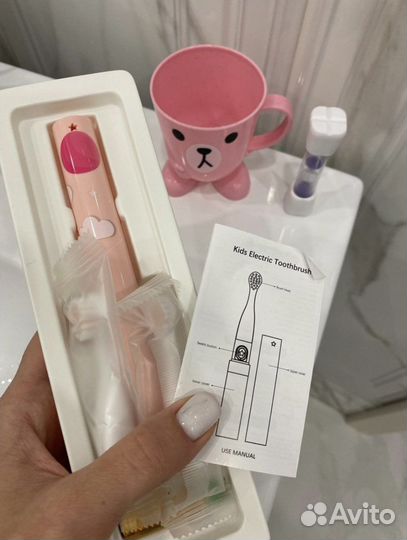 Зубная щетка детская