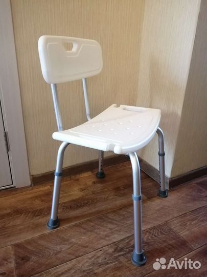 Стул для ванны и душа для пожилых