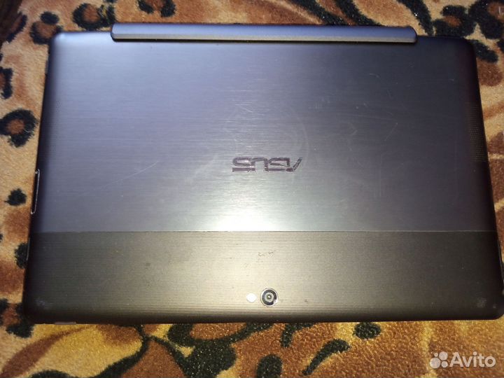 Нетбук asus