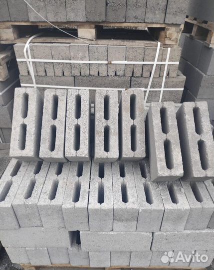 Пустотелый полублок пщс (шлакоблок)