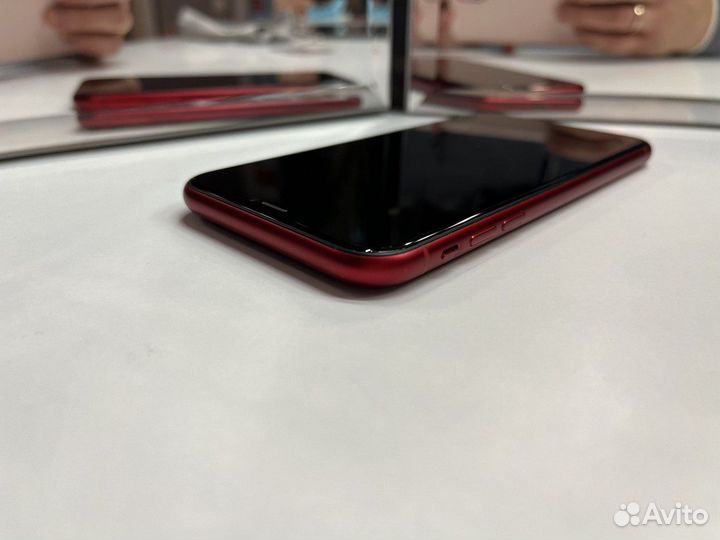 iPhone Xr, 128 ГБ