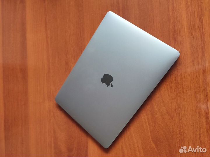 Apple macbook pro 13 2017