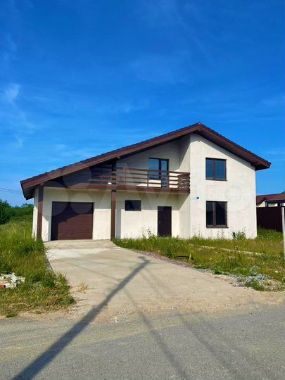 Коттедж 174 м² на участке 10 сот.