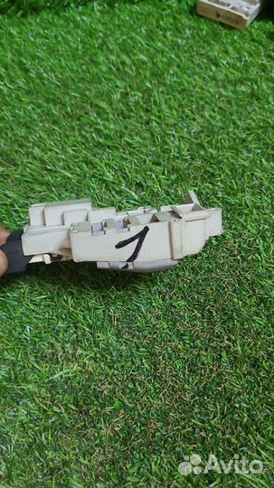 Блокировка люка пмм Ariston