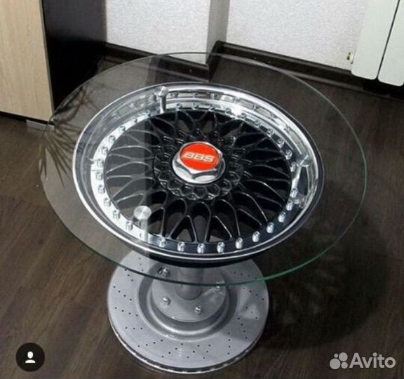 Продам столик